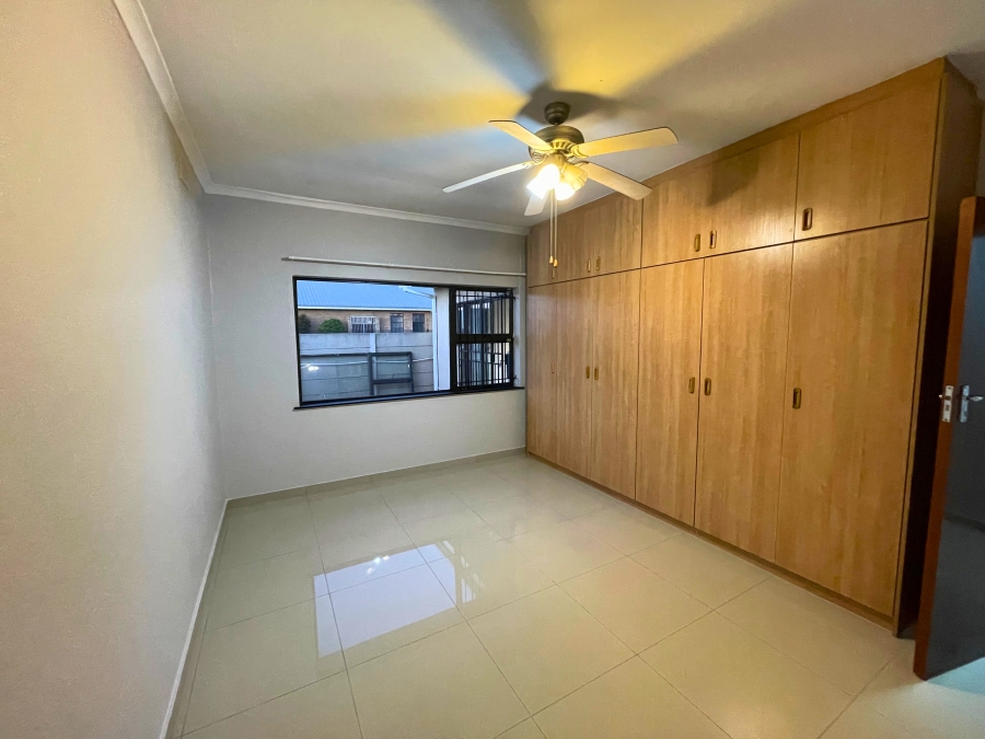 To Let 2 Bedroom Property for Rent in Peerless Park North Western Cape
